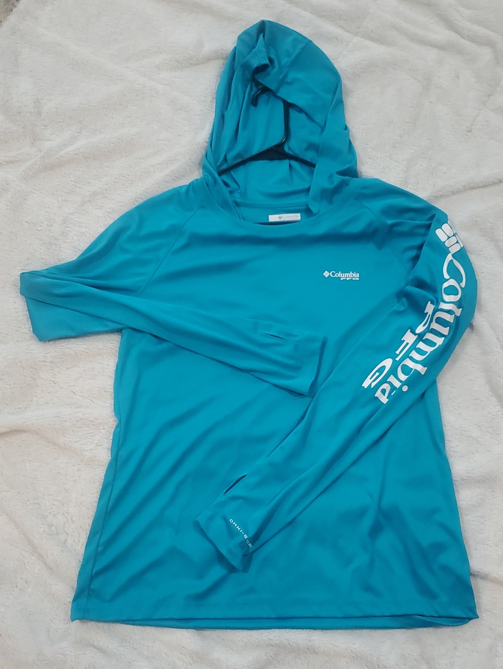 Columbia Women’s Teal Long-Sleeve Hooded Performance Fishing Gear